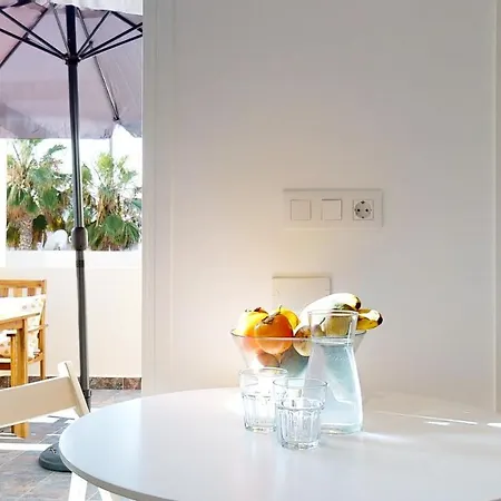 Home2book Charming Ohana Garden 아파트 코라레호